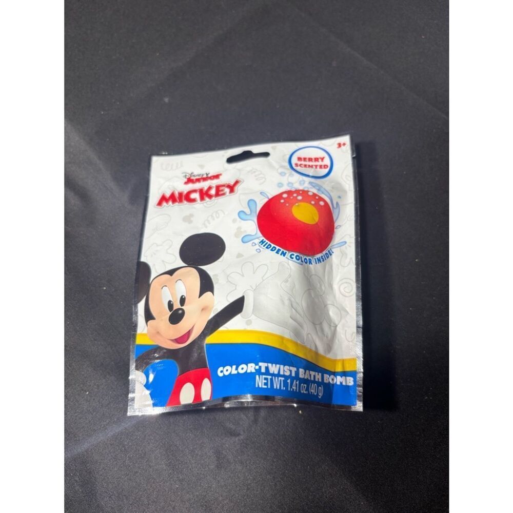New Mickey Color-Twist Bath Bomb - Red (Berry Scented)